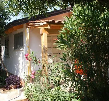 Villaggio Chalet Degli Ulivi Aparthotel *