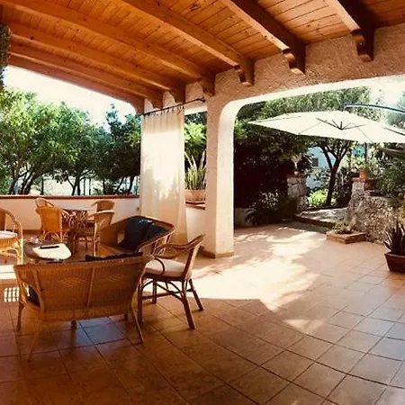 Villaggio Chalet Degli Ulivi Aparthotel